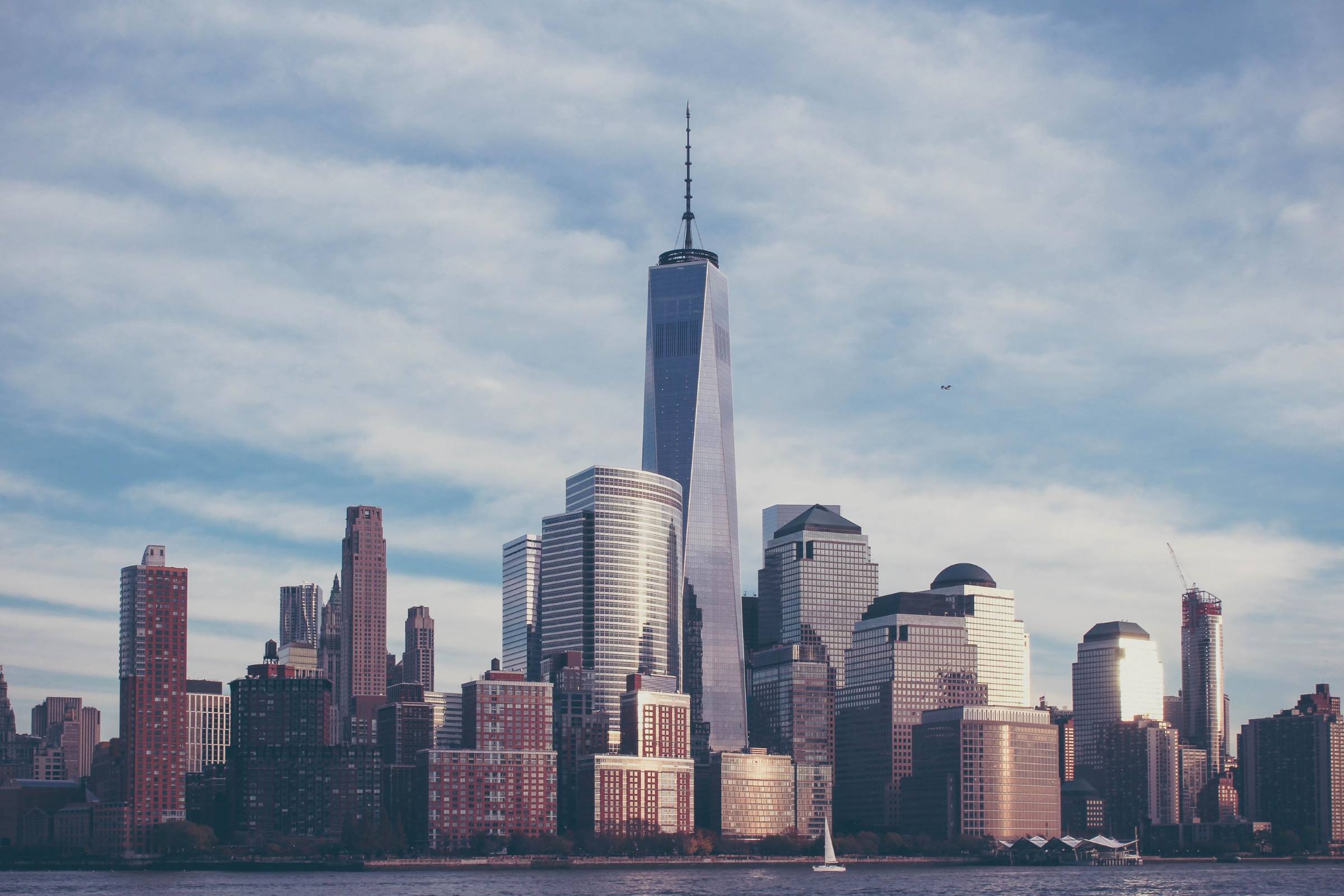 new york skyline cityscape world trade center