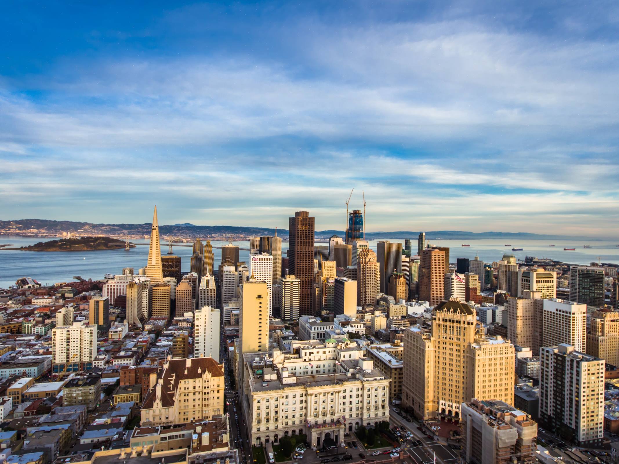 san francisco california skyline water alcatraz